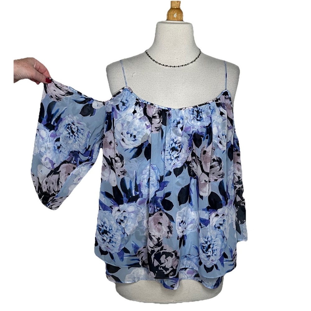 jennifer Lopez Women's M Blue Floral Blouse‎ Top Cold Shoulder  Spaghetti Strap